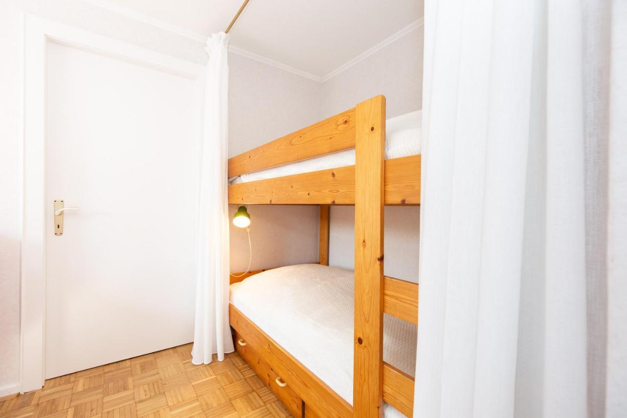 Apartment 70